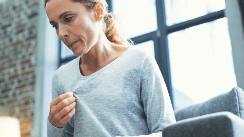 10 astuces pour diminuer l’inconfort lié aux bouffées de chaleur !