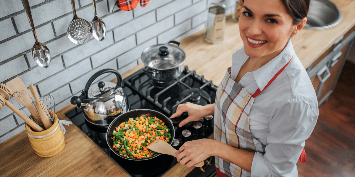 Cuisine : Comment cuisiner quand on est débordé ? Nos astuces pour des repas sains et rapides