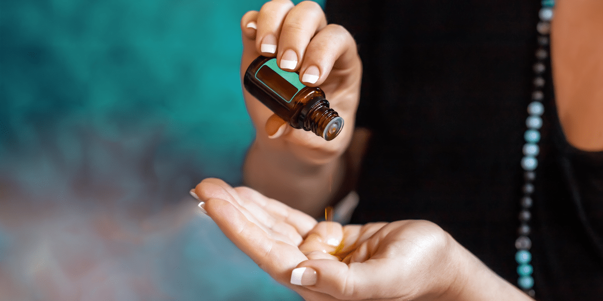 Huiles essentielles : attention à les utiliser avec précaution !