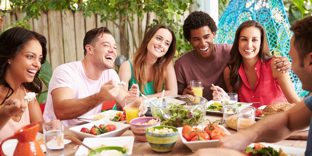 Vous en avez assez du traditionnel barbecue ? 5 idées de repas festifs pour l’été