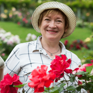 Jardin : 4 astuces pour protéger vos rosiers des pucerons !