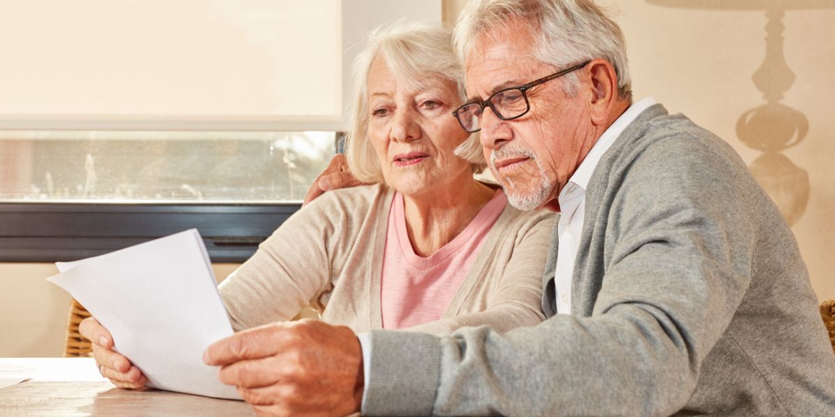 5 questions clés que chaque senior se pose sur sa mutuelle à la retraite : on vous donne les réponses !