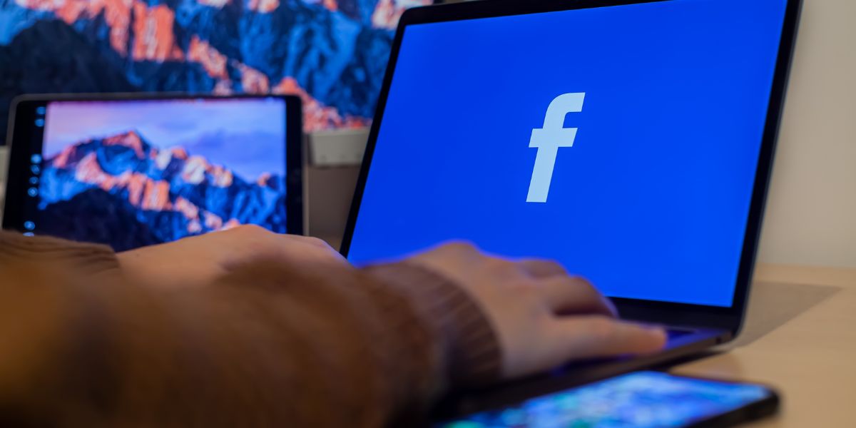 « Je n’autorise pas Facebook… » : Faut-il vraiment partager ces publications sur le droit à la vie privée ? Ont-elles une valeur ?