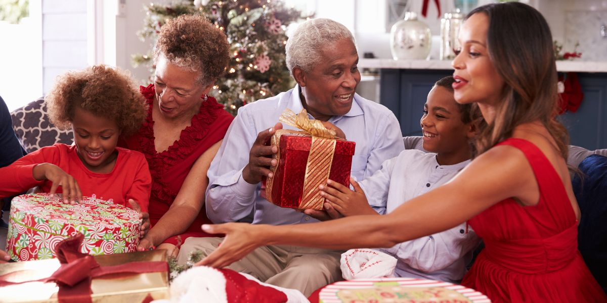 Faites plaisir à coup sûr à vos petits-enfants avec ces 15 idées cadeaux irrésistibles pour Noël !