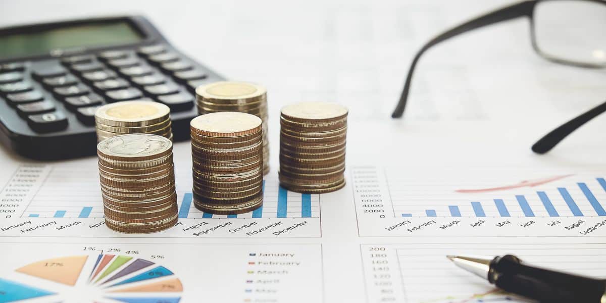 Gestion financière pour seniors : conseils pour une retraite sereine